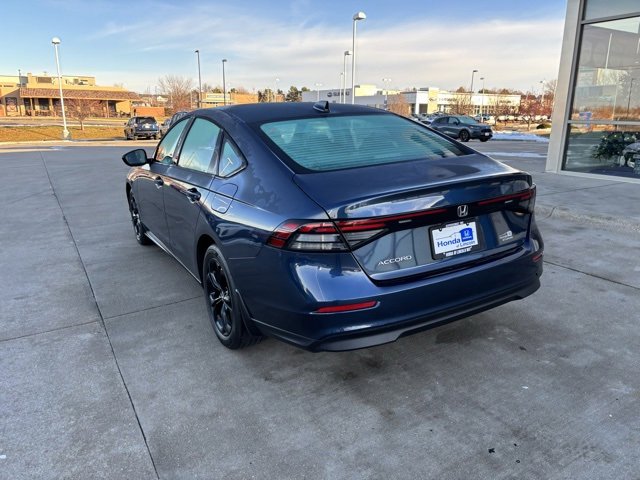 Certified 2025 Honda Accord SE image 7
