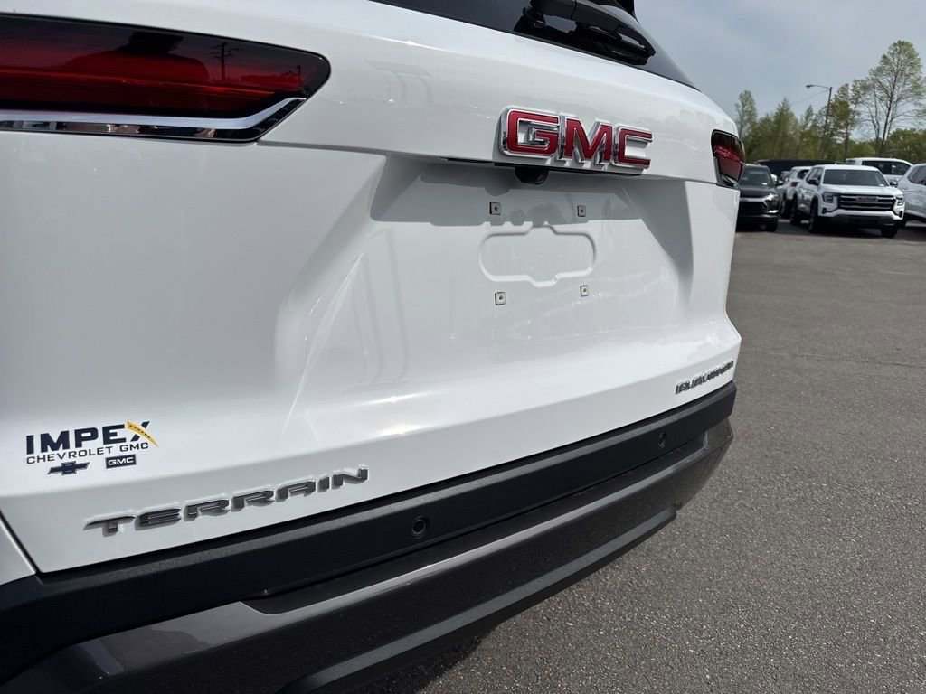 New 2026 GMC Terrain Elevation image 30