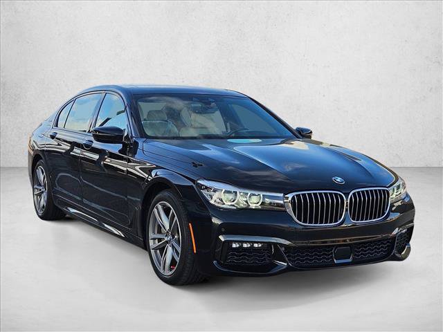Used 2018 BMW 740e xDrive AWD/4WD image 3