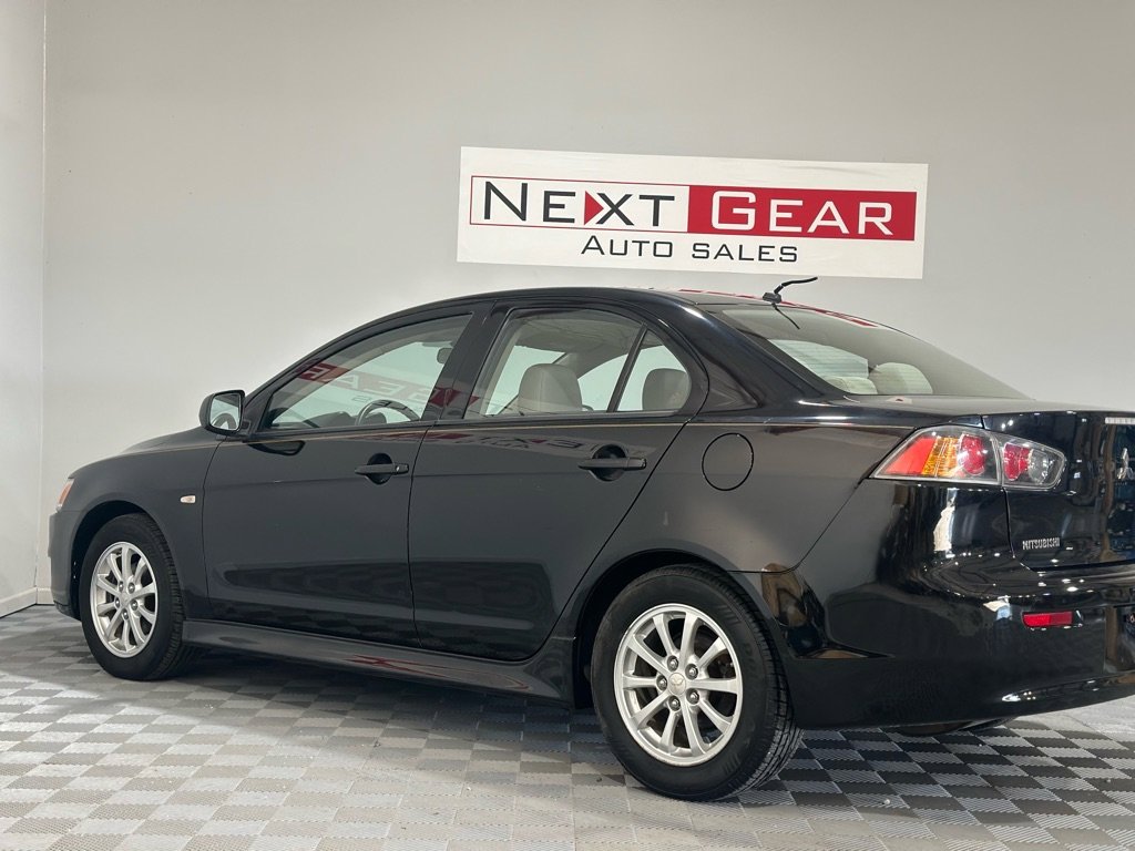 Used 2011 Mitsubishi Lancer ES image 7