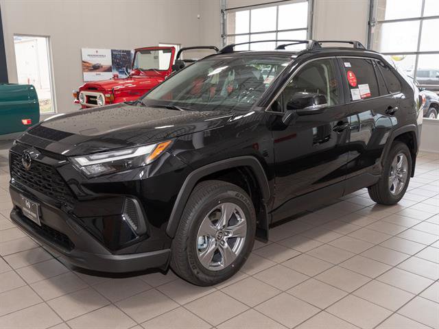 New 2025 Toyota RAV4 XLE image 4