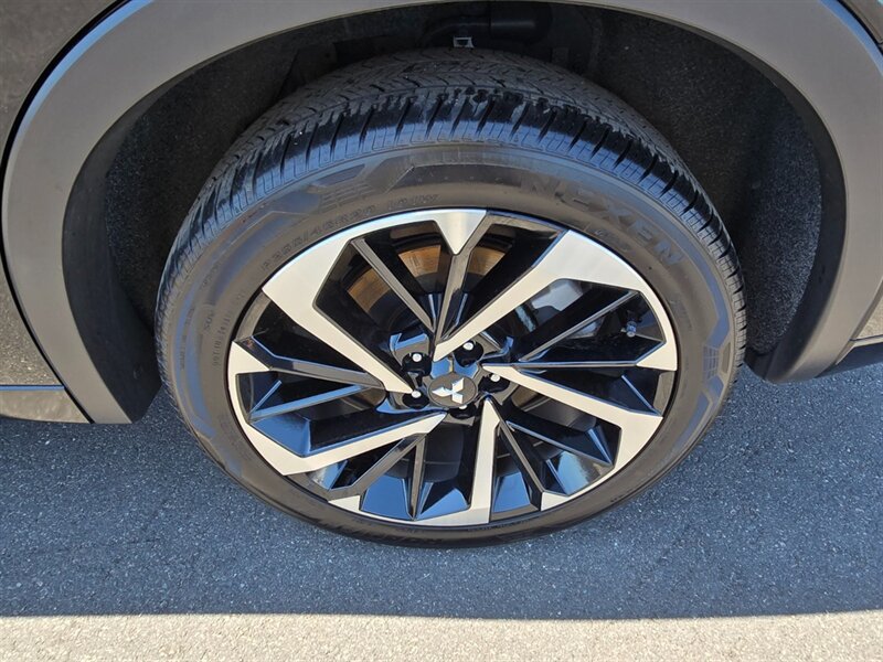 Used 2022 Mitsubishi Outlander SEL AWD/4WD image 29
