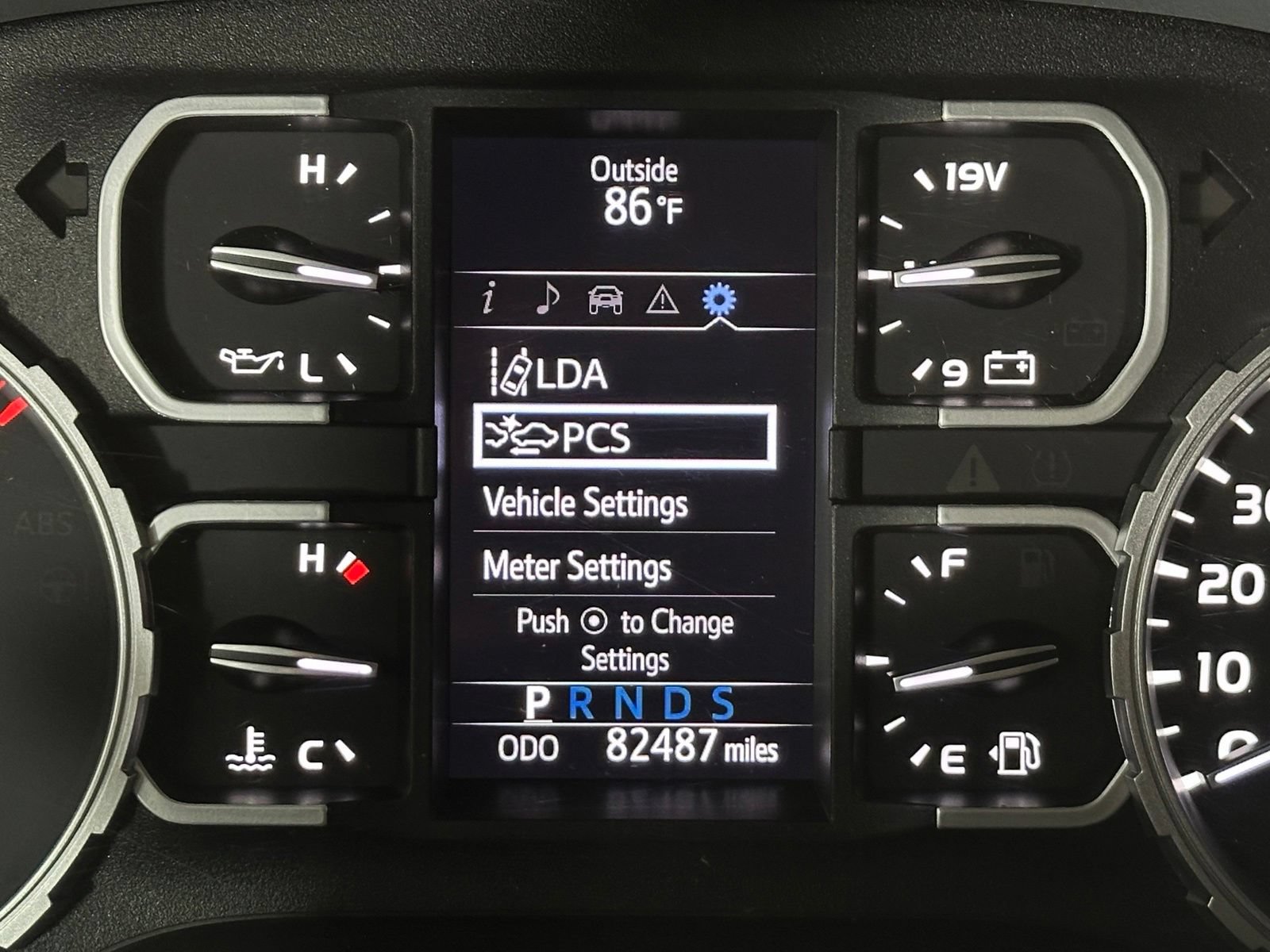 Used 2021 Toyota Tundra SR5 w/ TRD Off-Road Package AWD/4WD image 30