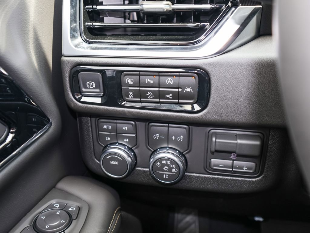 New 2026 GMC Yukon XL Elevation image 30