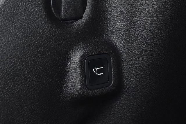 New 2026 Jeep Compass Limited image 31