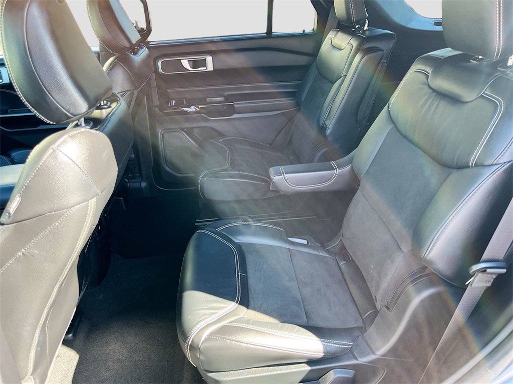 Used 2022 Ford Explorer ST image 23