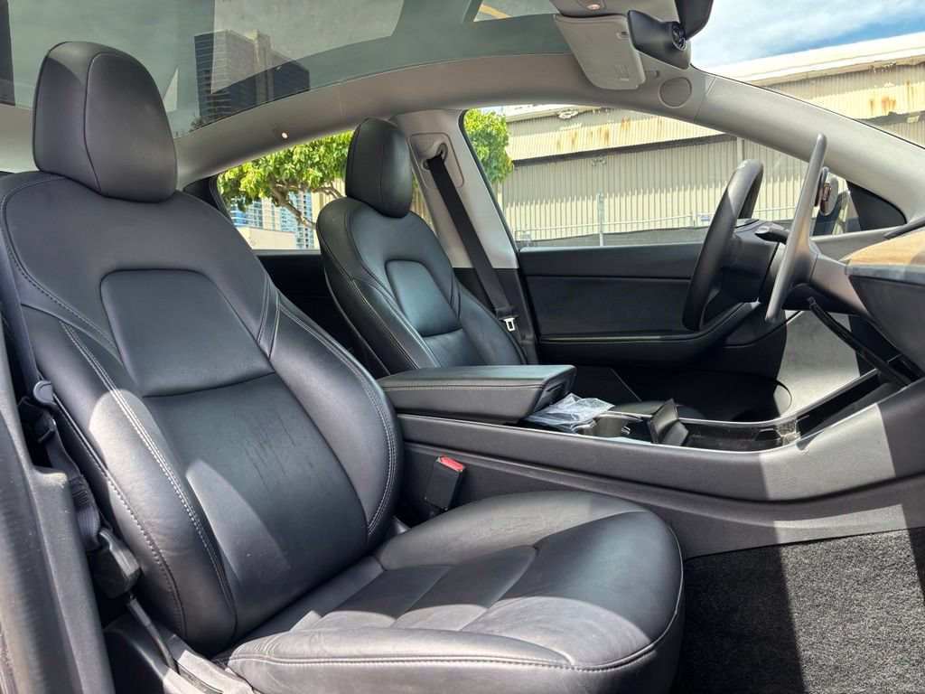 Used 2021 Tesla Model Y 2WD image 9