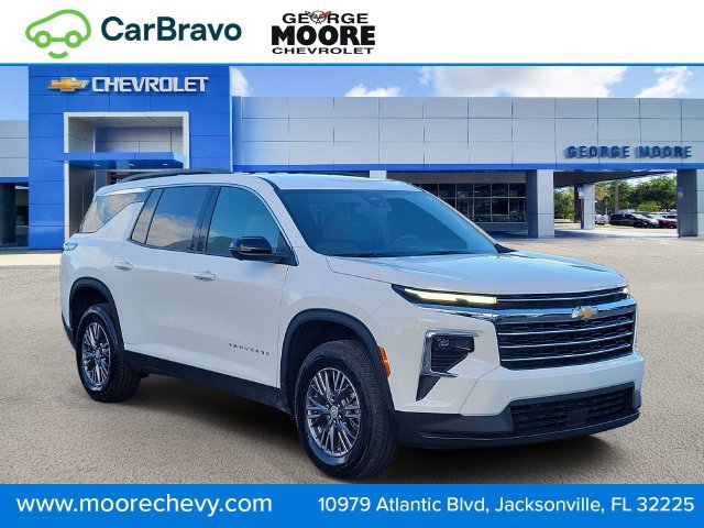 Certified 2026 Chevrolet Traverse LT w/ Driver Confidence Package