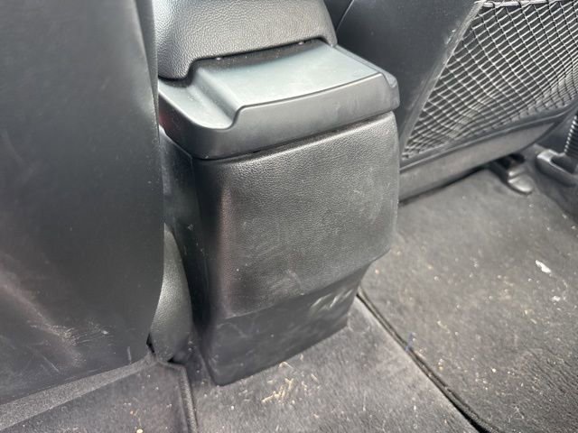 Used 2016 Hyundai Elantra Limited image 12