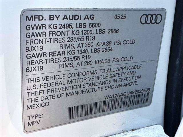 Used 2025 Audi Q5 Premium Plus w/ Premium Plus AWD/4WD image 34