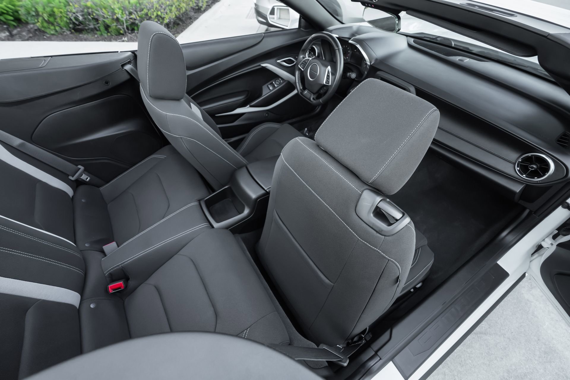 Used 2024 Chevrolet Camaro LT w/ RS Package image 41