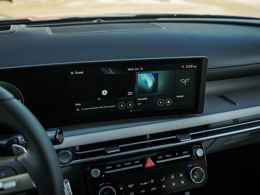 New 2026 Hyundai Tucson Limited image 24