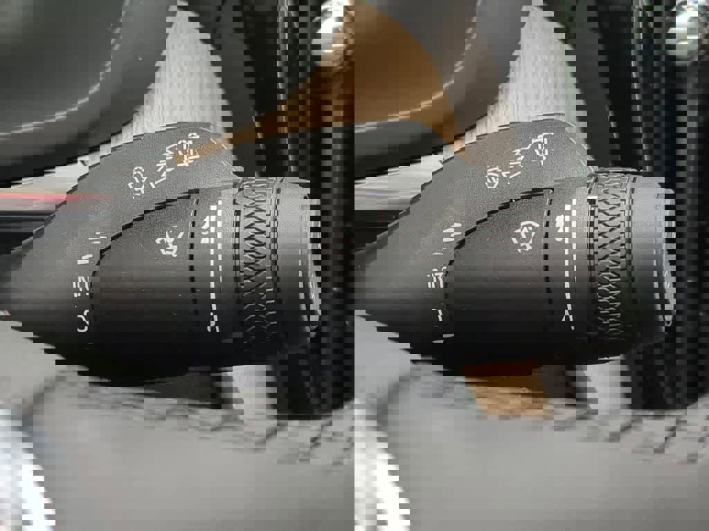 New 2026 Volvo XC60 T8 Plus w/ Protection Package Premier image 24