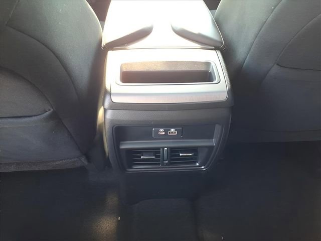 Used 2020 Nissan Murano SV image 16