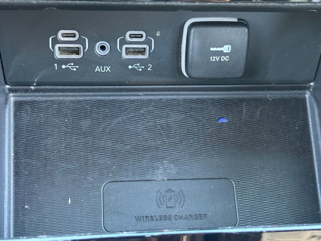 Used 2024 Jeep Grand Cherokee Altitude image 24