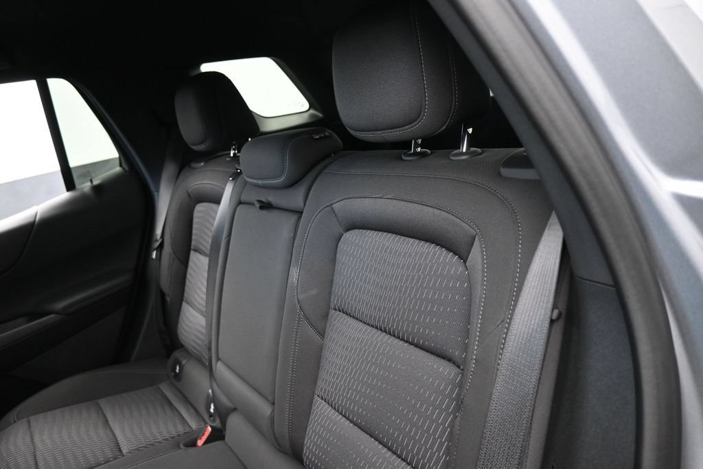 Used 2026 Chevrolet Equinox LT FWD image 31