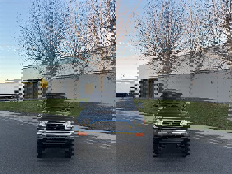 Used 1997 Toyota 4Runner SR5 image 3