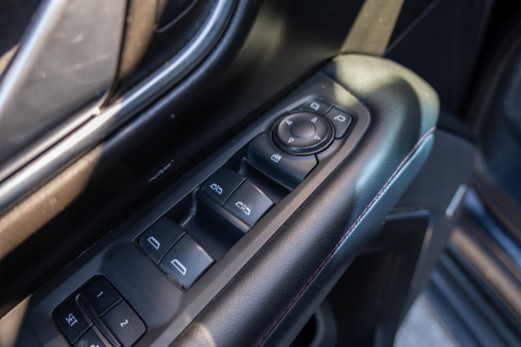 Used 2023 Chevrolet Tahoe RST image 11