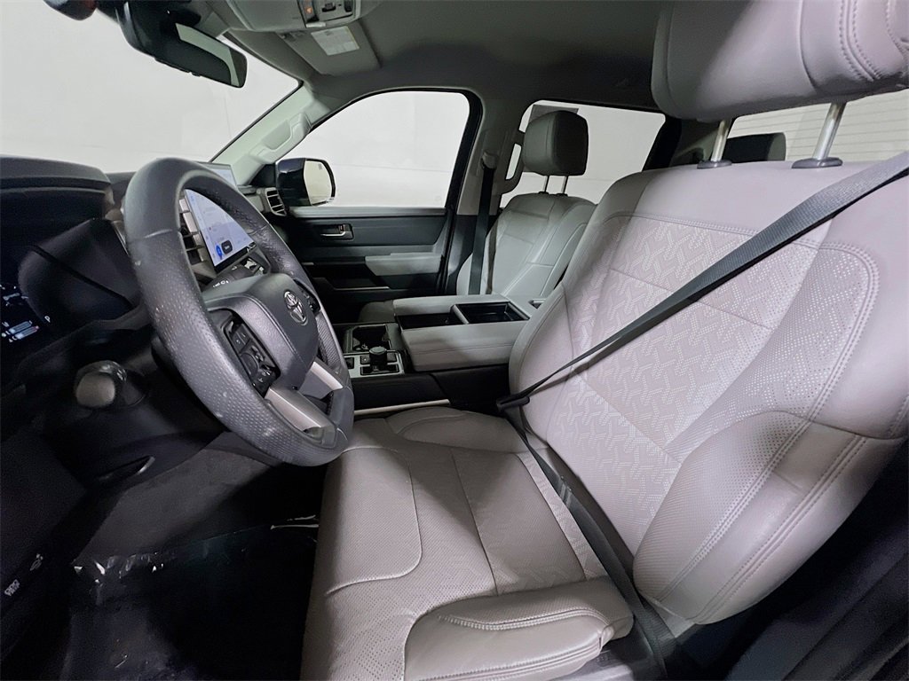 Used 2024 Toyota Tundra Limited image 19