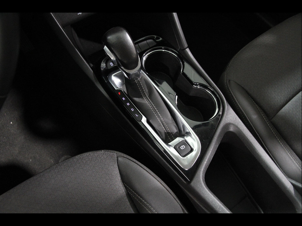 Certified 2024 Buick Encore GX Preferred FWD image 14