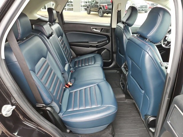 Certified 2022 Ford Edge SEL w/ Sport Appearance Package image 11