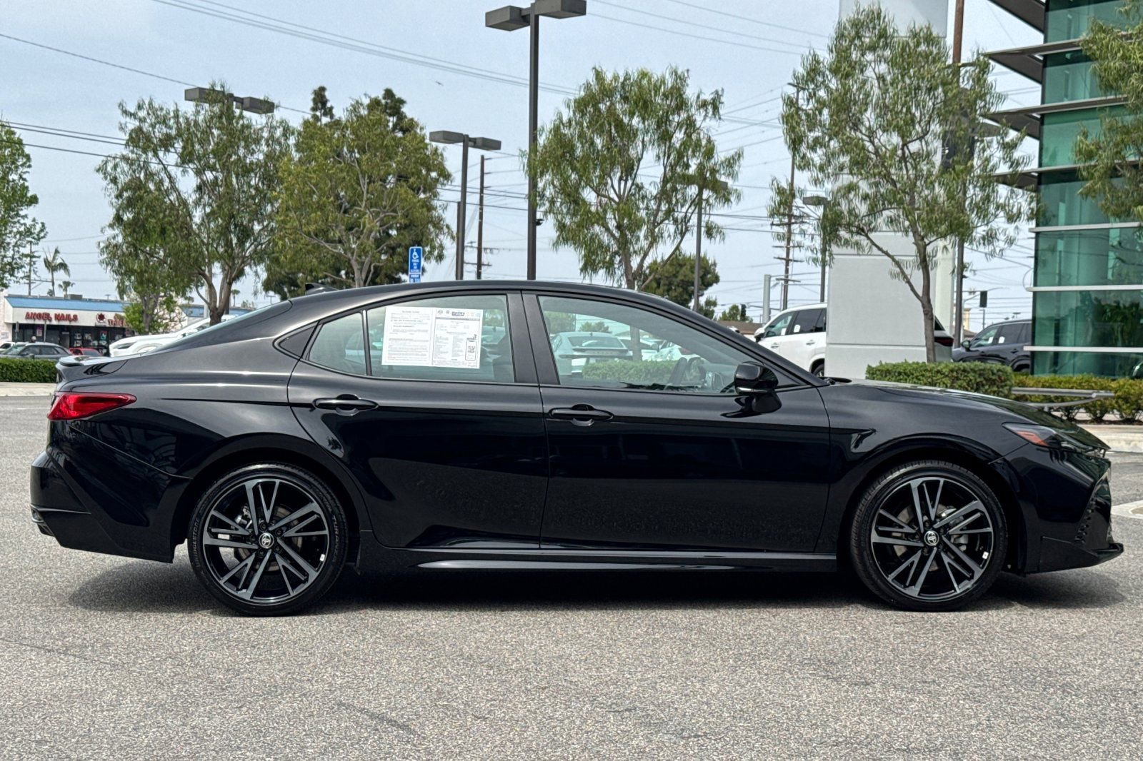 Used 2026 Toyota Camry XSE image 3