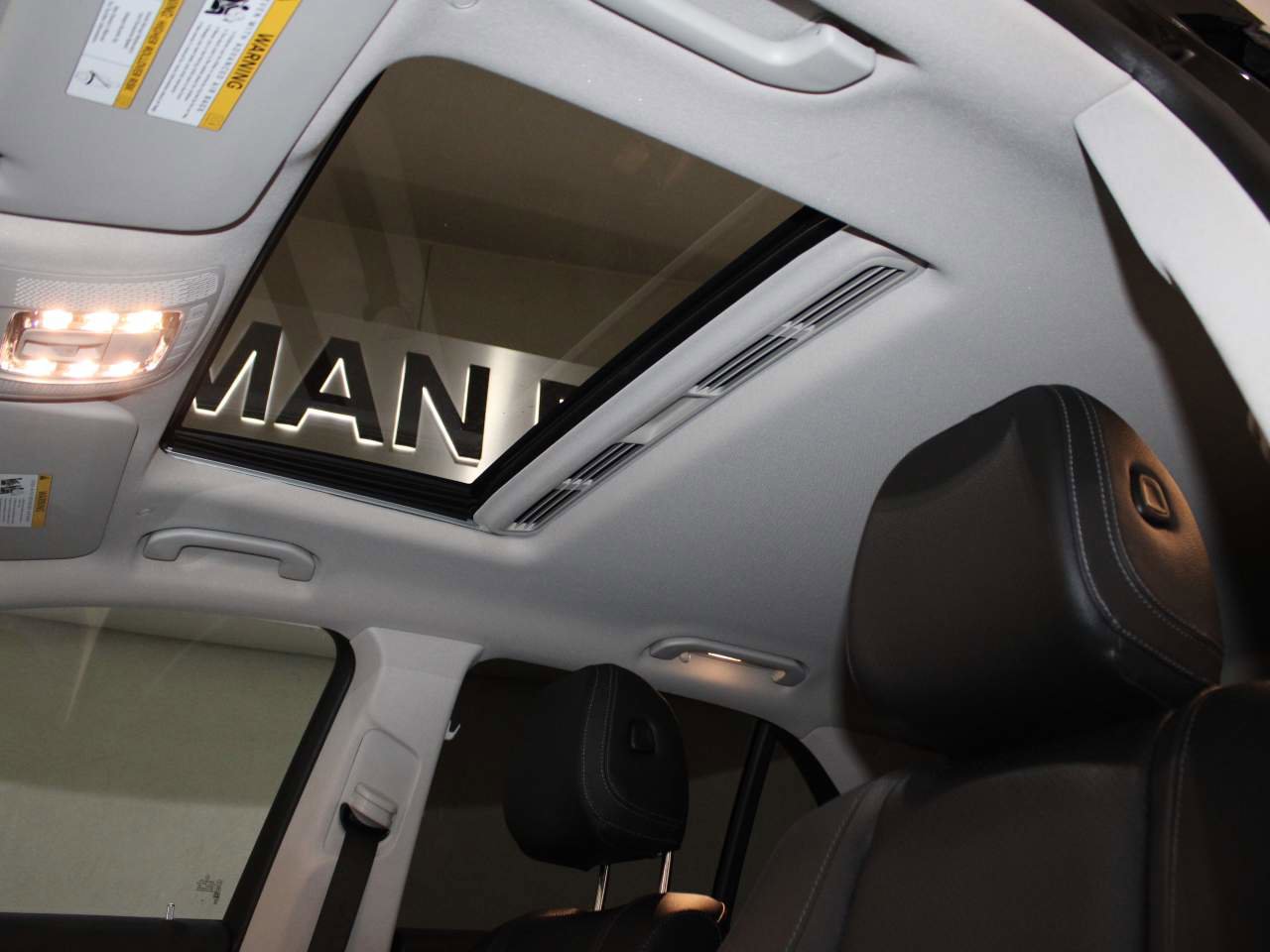 Used 2024 Mercedes-Benz GLE 350 GLE 350 4MATIC image 14