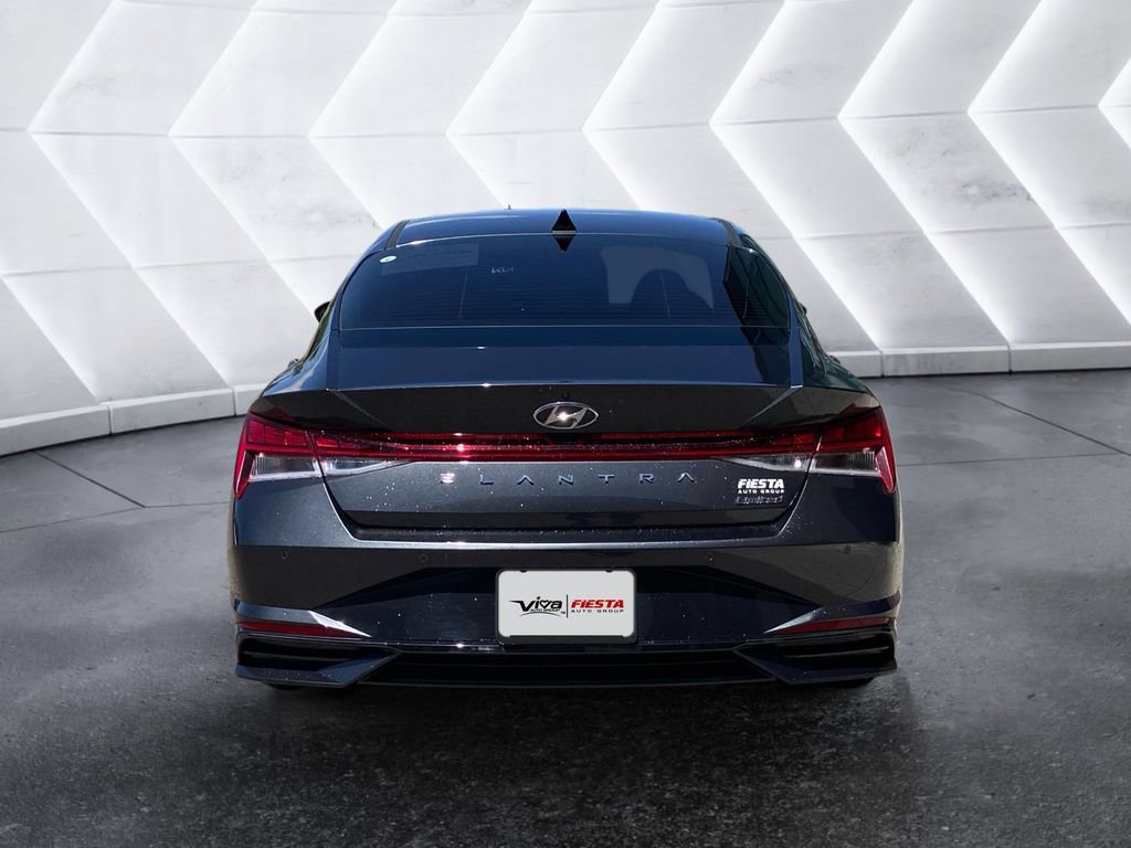 Used 2023 Hyundai Elantra Limited FWD image 5