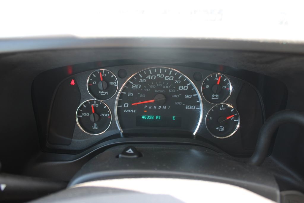 Used 2024 Chevrolet Express 3500 LT w/ LT Preferred Equipment Group RWD image 29