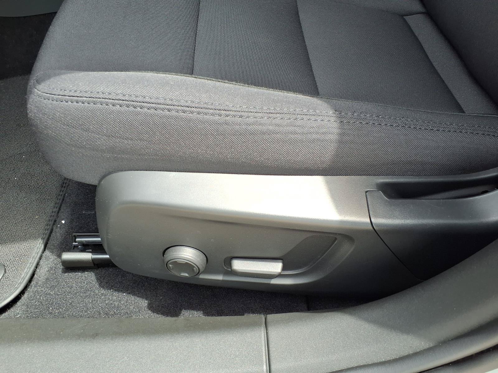 Used 2024 Polestar Polestar 2 RWD image 23