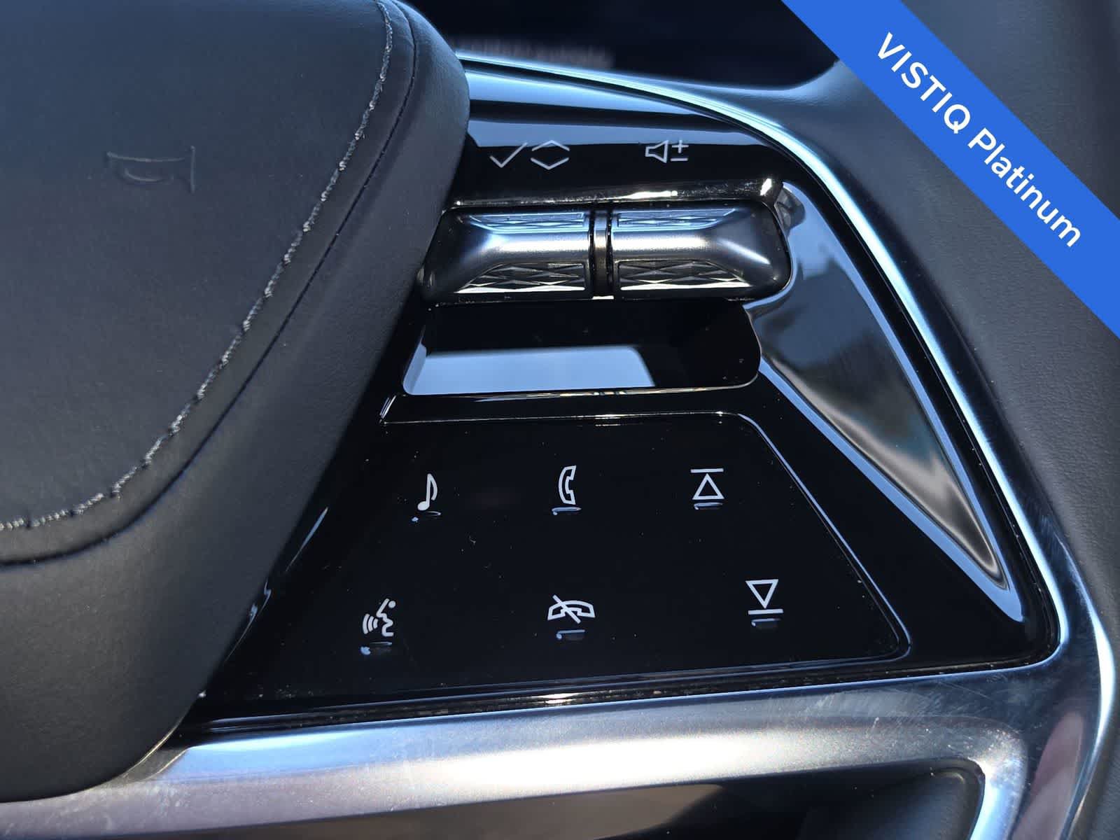 Used 2026 Cadillac Vistiq Platinum w/ LPO, Floor Liner Package AWD/4WD image 28