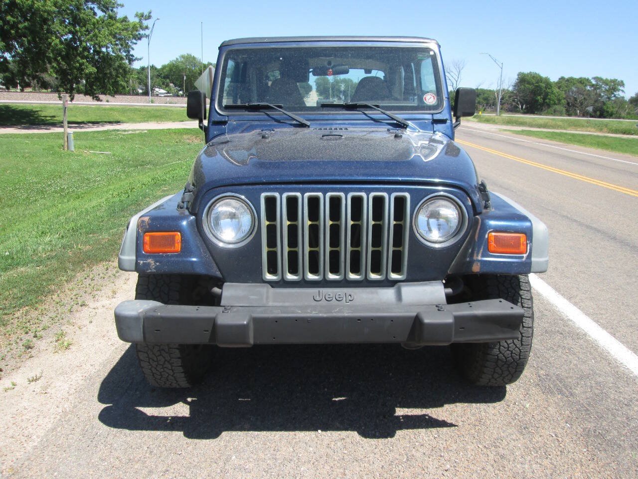 Used 2002 Jeep Wrangler SE AWD/4WD image 9