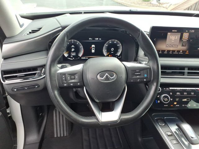 Used 2023 INFINITI QX60 Luxe w/ Vision Package AWD/4WD image 7