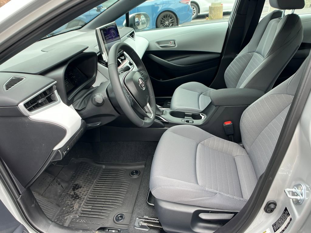 New 2026 Toyota Corolla SE w/ SE Package image 9