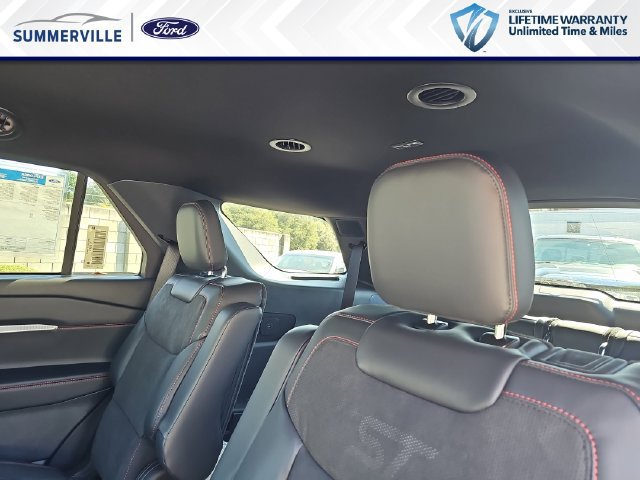New 2026 Ford Explorer ST RWD image 16