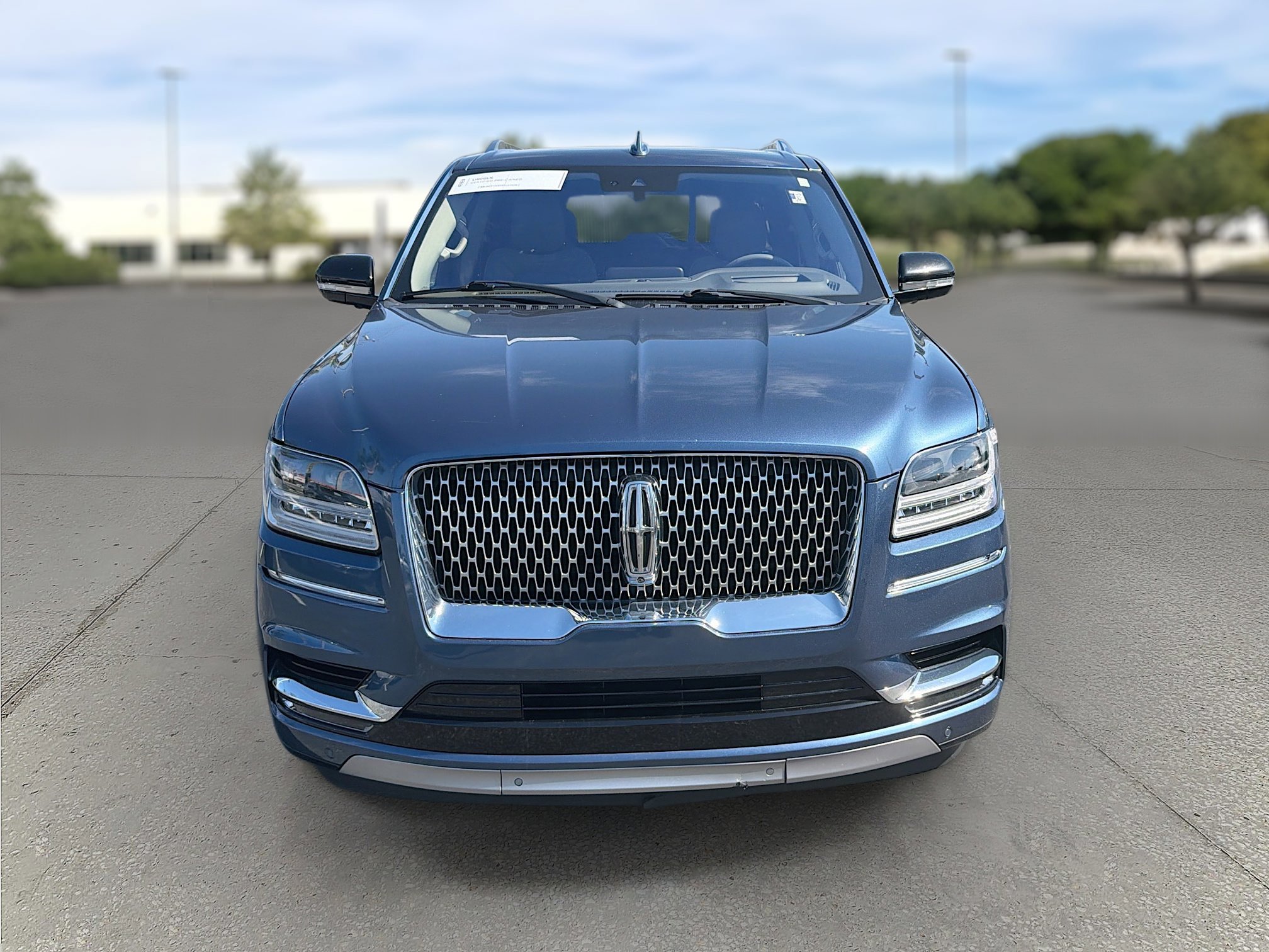 Certified 2019 Lincoln Navigator L Reserve AWD/4WD image 2