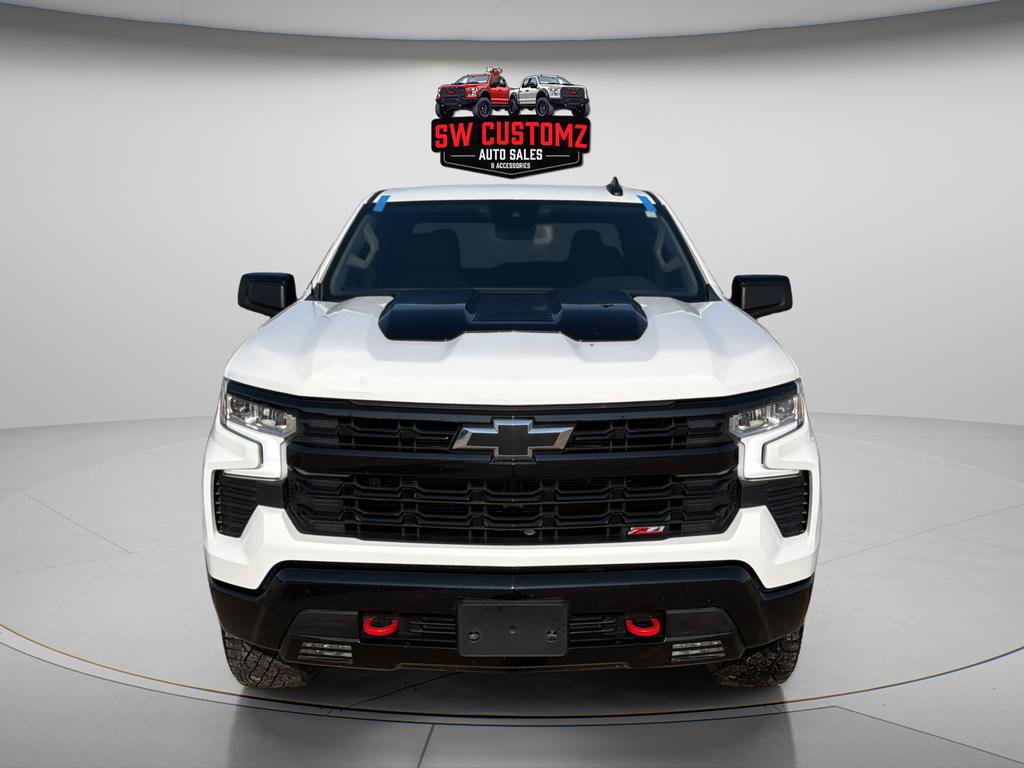 Used 2024 Chevrolet Silverado 1500 LT Trail Boss w/ Protection Package AWD/4WD image 2
