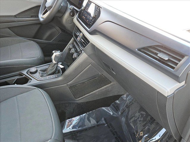 Used 2024 Volkswagen Taos SE AWD/4WD image 21