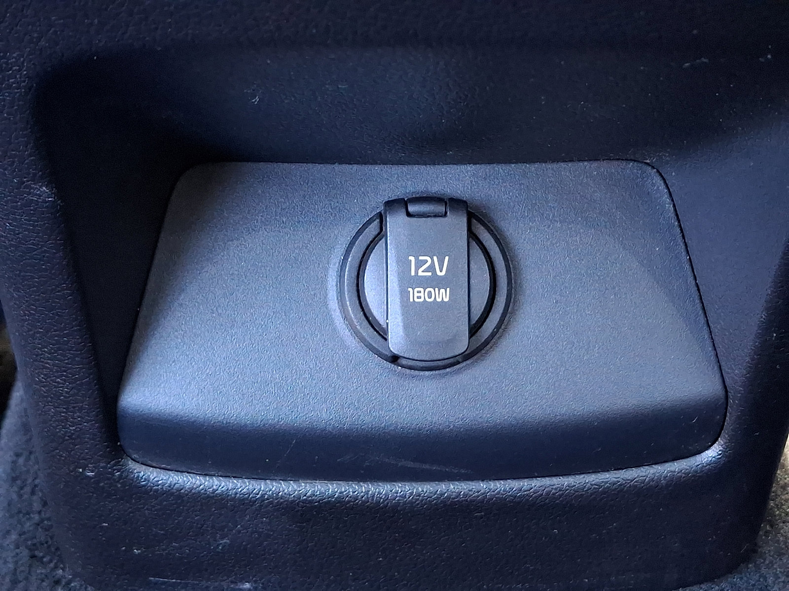 Used 2022 Kia Sportage Nightfall Edition image 11