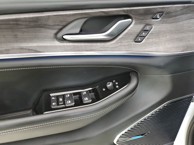 Used 2021 Jeep Grand Cherokee L Overland w/ Luxury Tech Group IV image 21