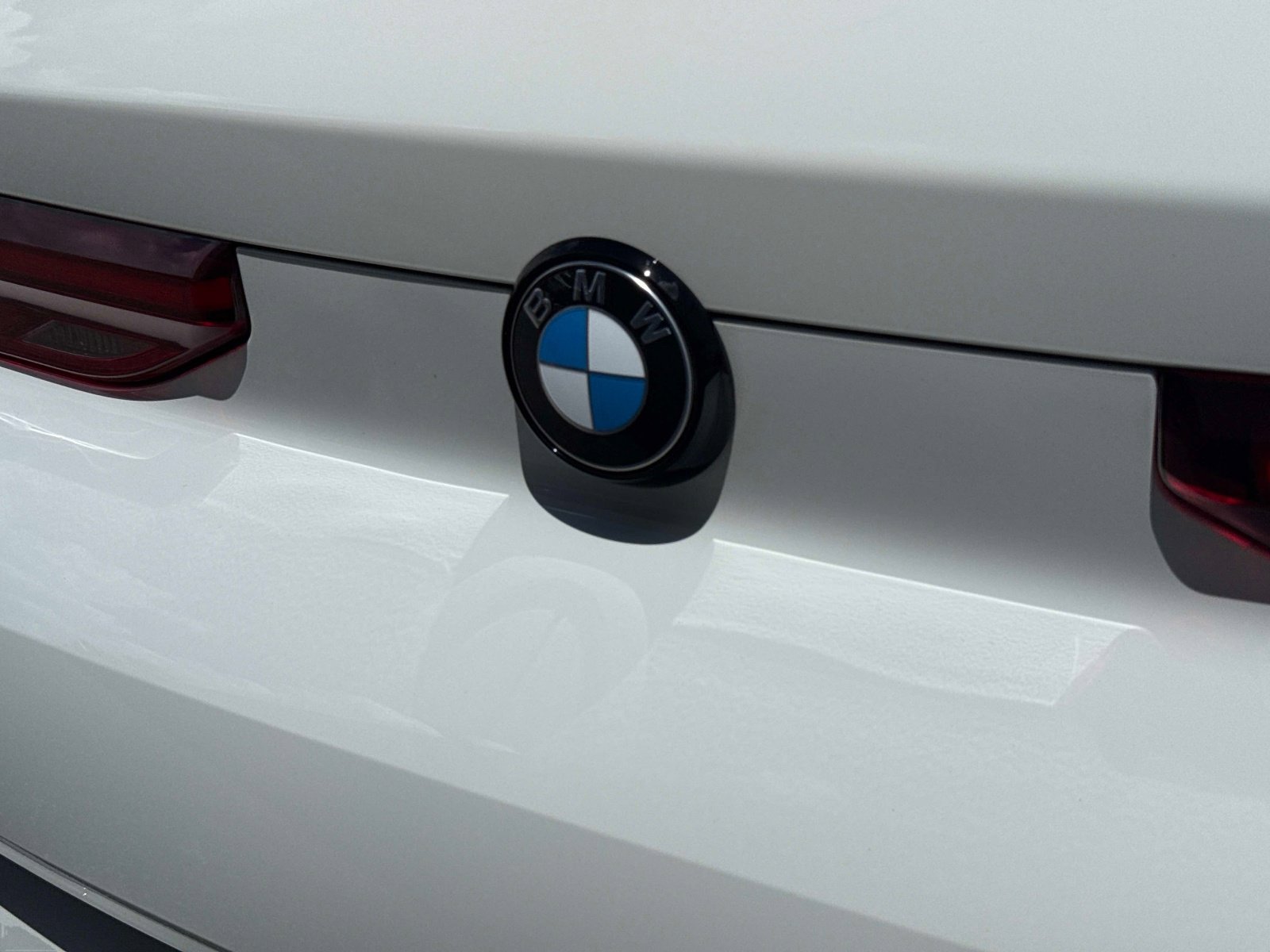 Used 2024 BMW X6 M Competition image 18