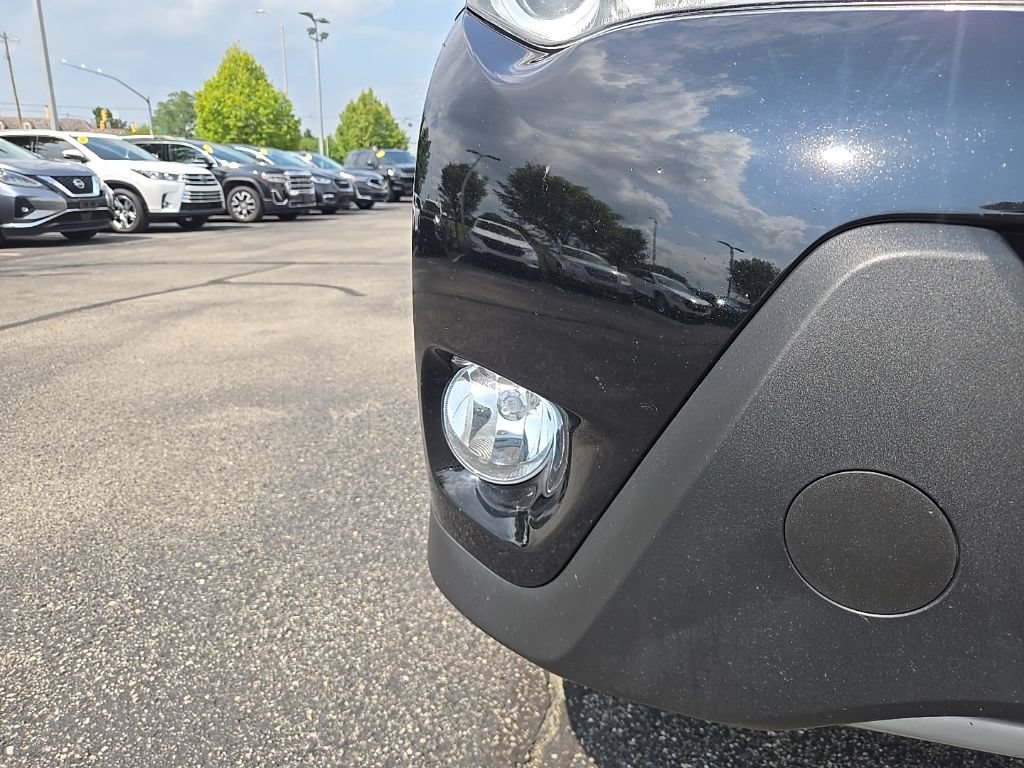 Used 2015 Toyota RAV4 Limited AWD/4WD image 23