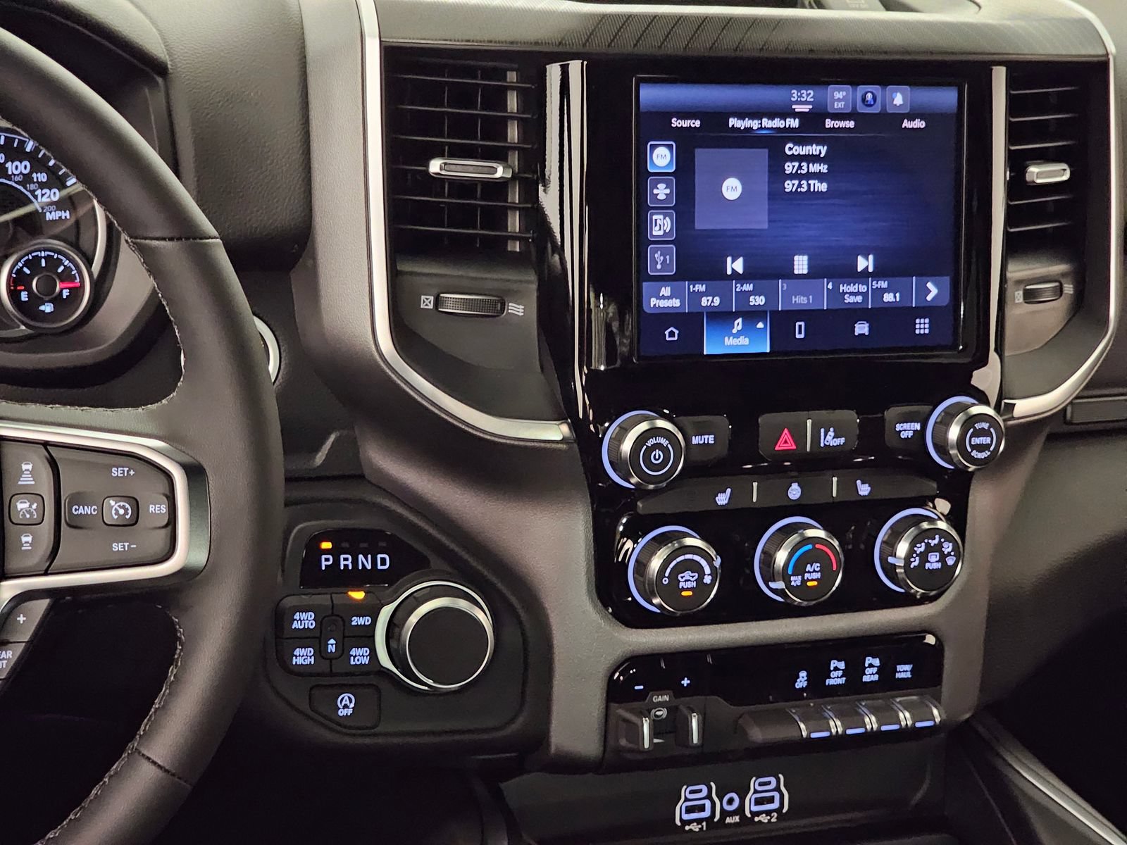 New 2026 RAM 1500 Big Horn AWD/4WD image 9
