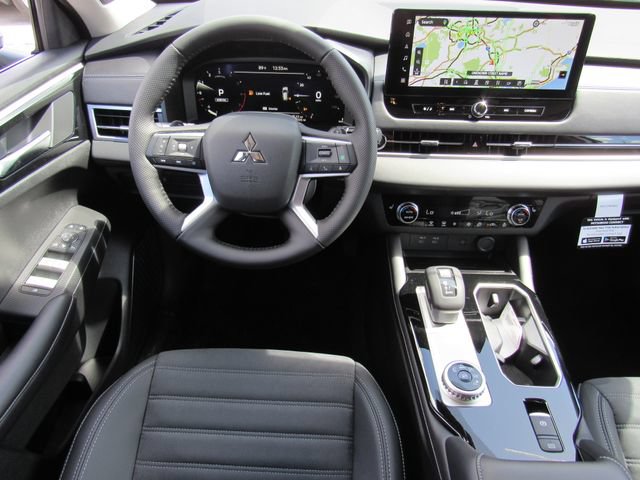 New 2026 Mitsubishi Outlander SE FWD image 18