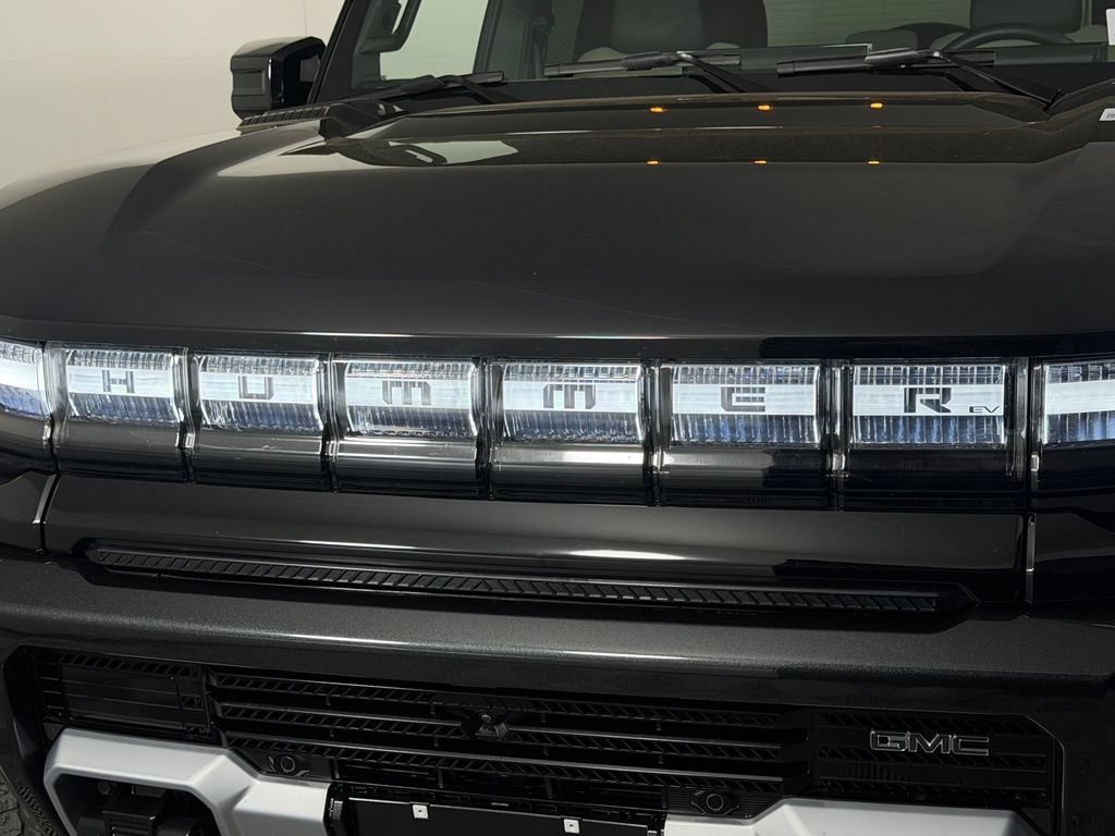 Used 2026 GMC Hummer EV SUV AWD/4WD image 12