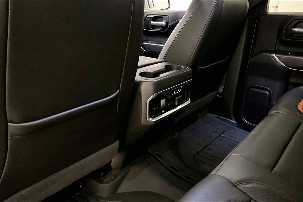 Used 2019 GMC Sierra 1500 AT4 w/ AT4 Premium Package AWD/4WD image 11
