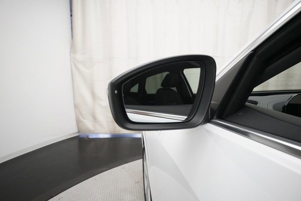 Used 2025 Audi Q5 Premium Plus w/ Premium Plus image 26