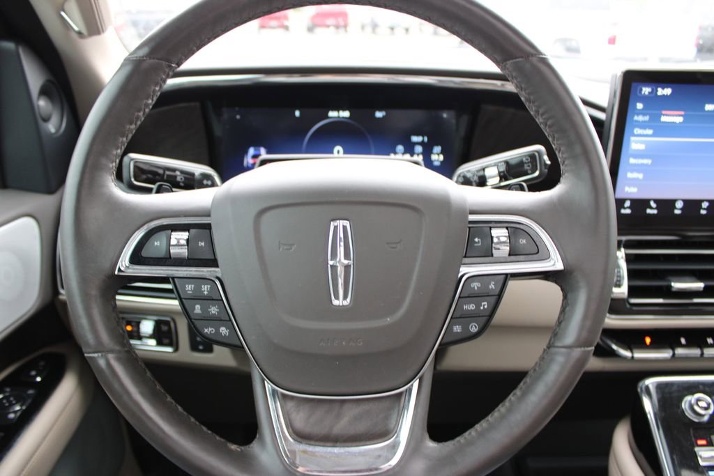 Used 2023 Lincoln Navigator Reserve RWD image 37