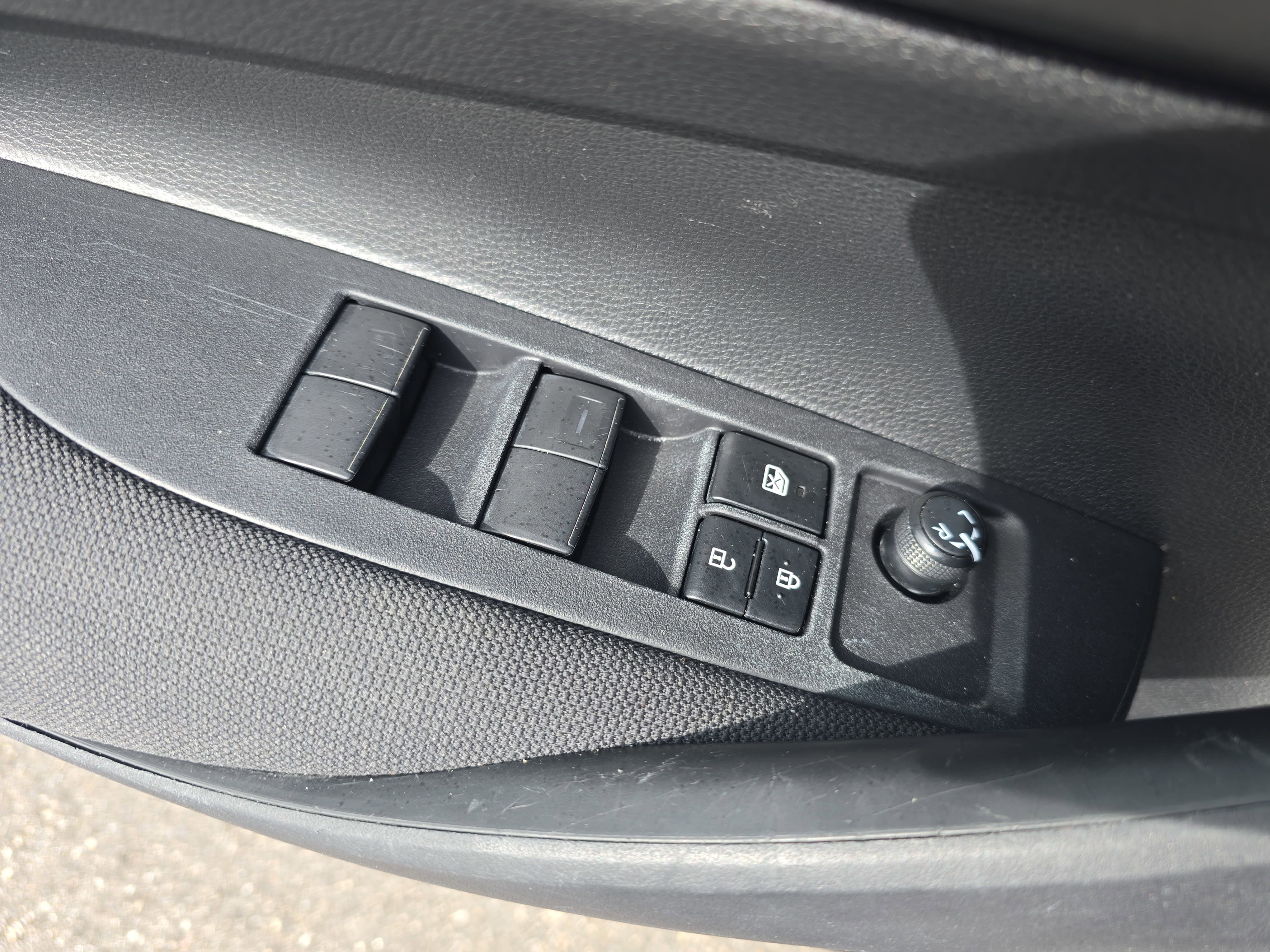Used 2024 Toyota Corolla LE image 29