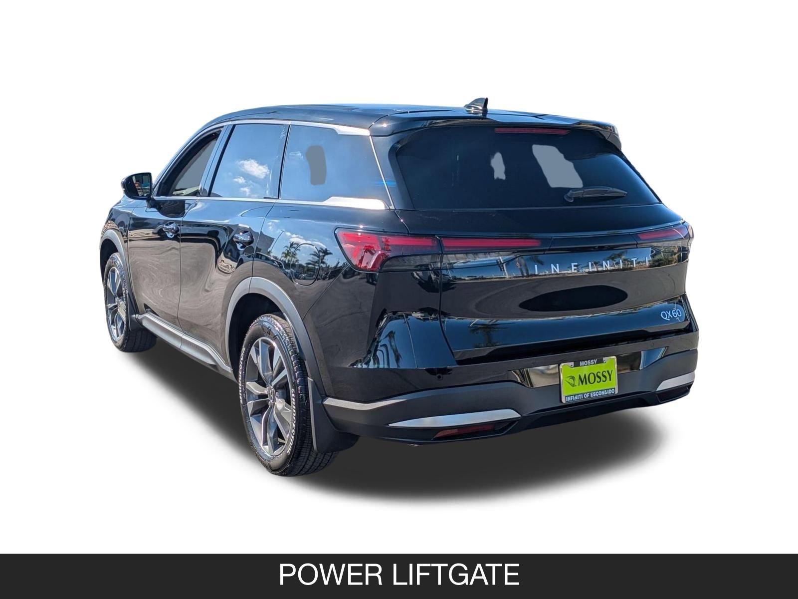 Used 2026 INFINITI QX60 Pure w/ Cargo Package FWD image 8
